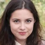 arvostelu Emilia L., äänikirjojen harrastaja